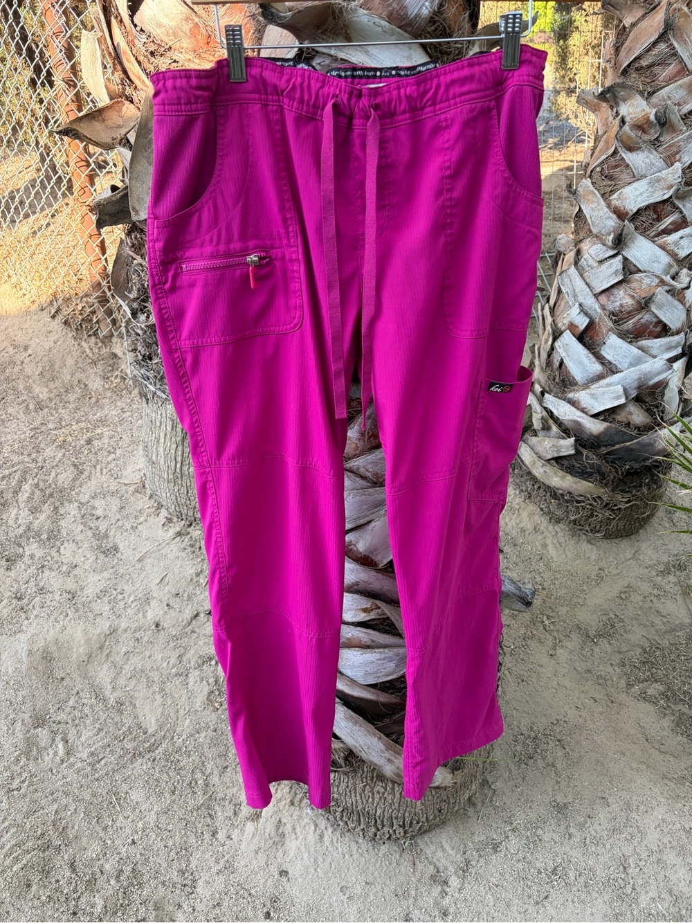 Women’s Koi Scrub Pants